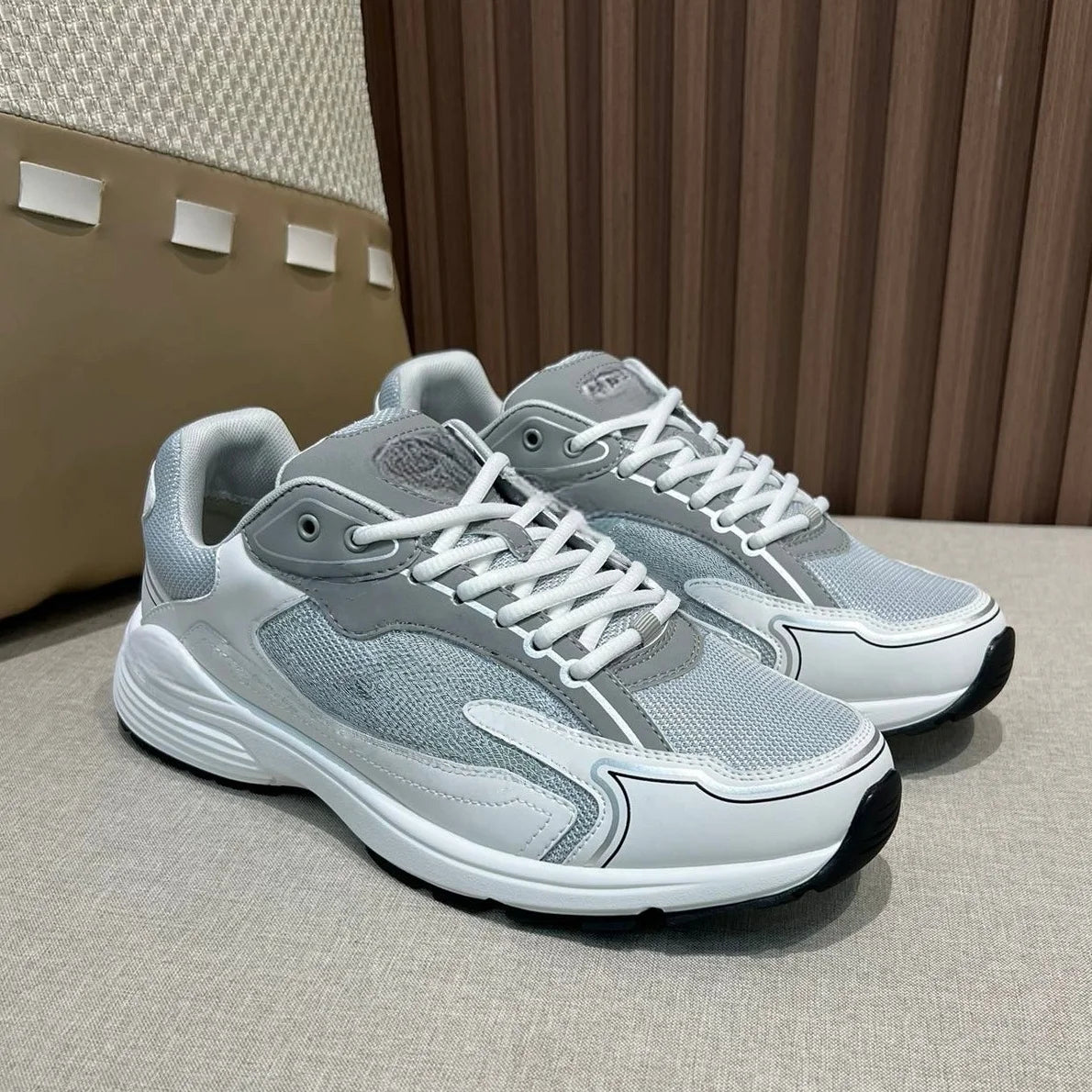 Autumn Winter Men's Fashion 2026 New Sports Shoes Personality Women's Leisure Fully Equipped Breathable Running Shoes Rubber