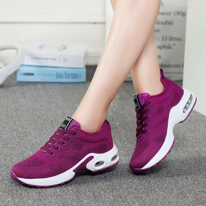 Ténis de moda para mulher, leves, para corrida, para desportos ao ar livre, em malha respirável, confortáveis, com almofada de ar e com atacadores