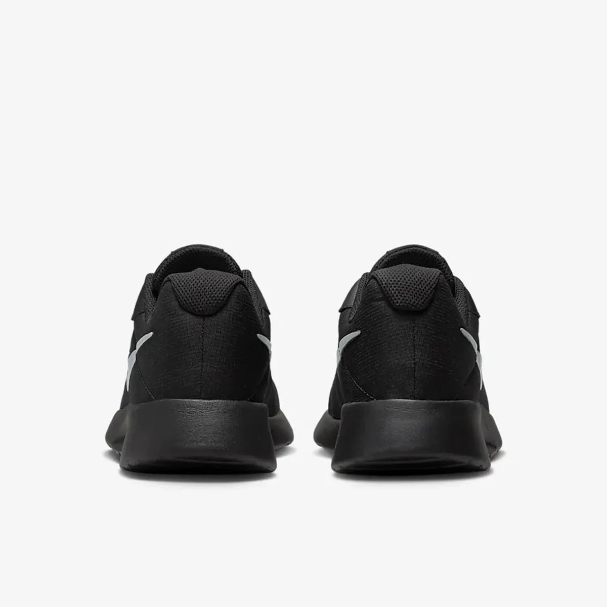 Nike Original TANJUN Damen-Laufschuhe, leicht und atmungsaktiv, DR4495-001