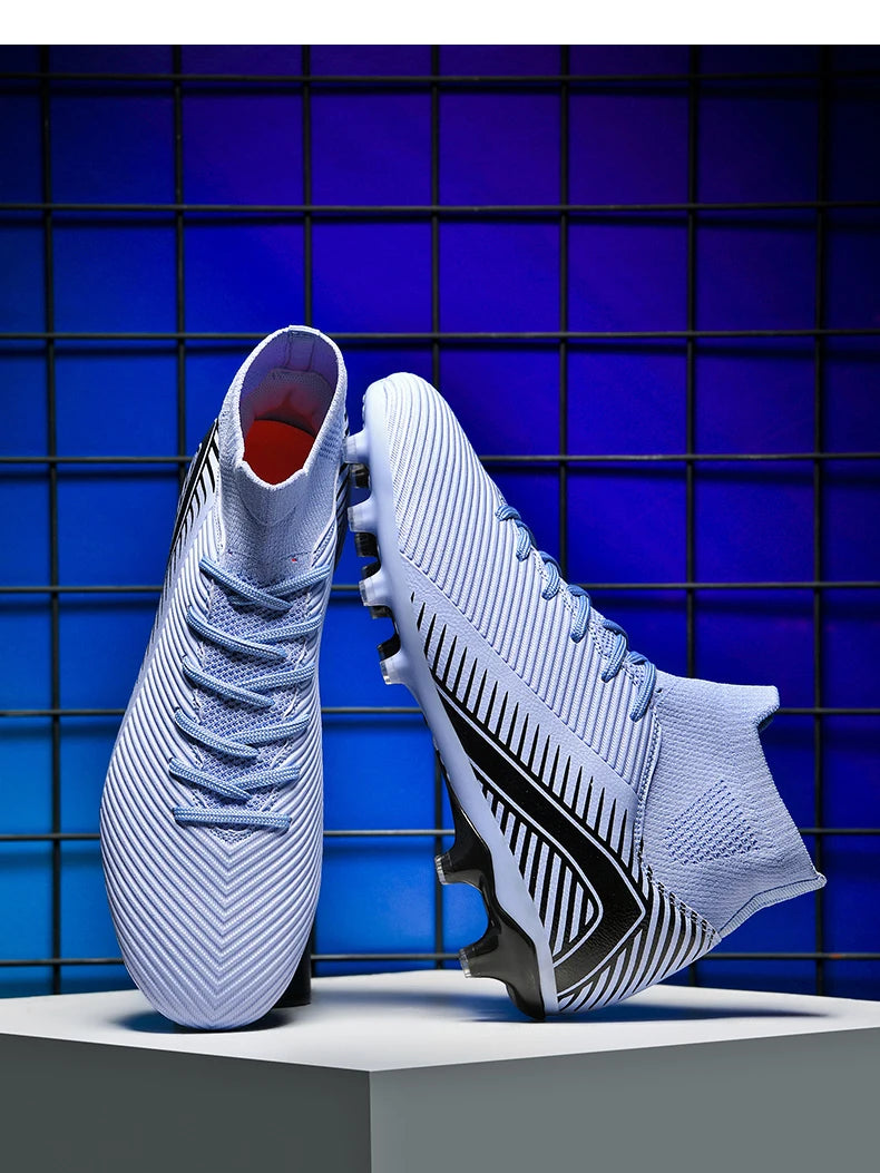 Nouvelles chaussures de football professionnelles pour hommes, chaussures de football antidérapantes, unisexes, respirantes, chaussures de futsal, nouvelles chaussures à crampons, livraison directe, ultralégères