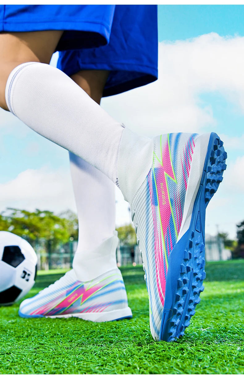 Nouvelles chaussures de football pour hommes, chaussures de match montantes, chaussures de futsal de haute qualité, chaussures de football d'intérieur antidérapantes, baskets d'extérieur, crampons pour gazon, meilleures v