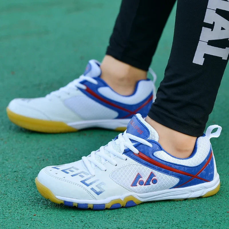 Men’s Table Tennis Shoes High-Quality Sneakers Outdoor Competition Golf Shoes Wear-Resistant Indoor Boys’ Training Volleyball Shoes
