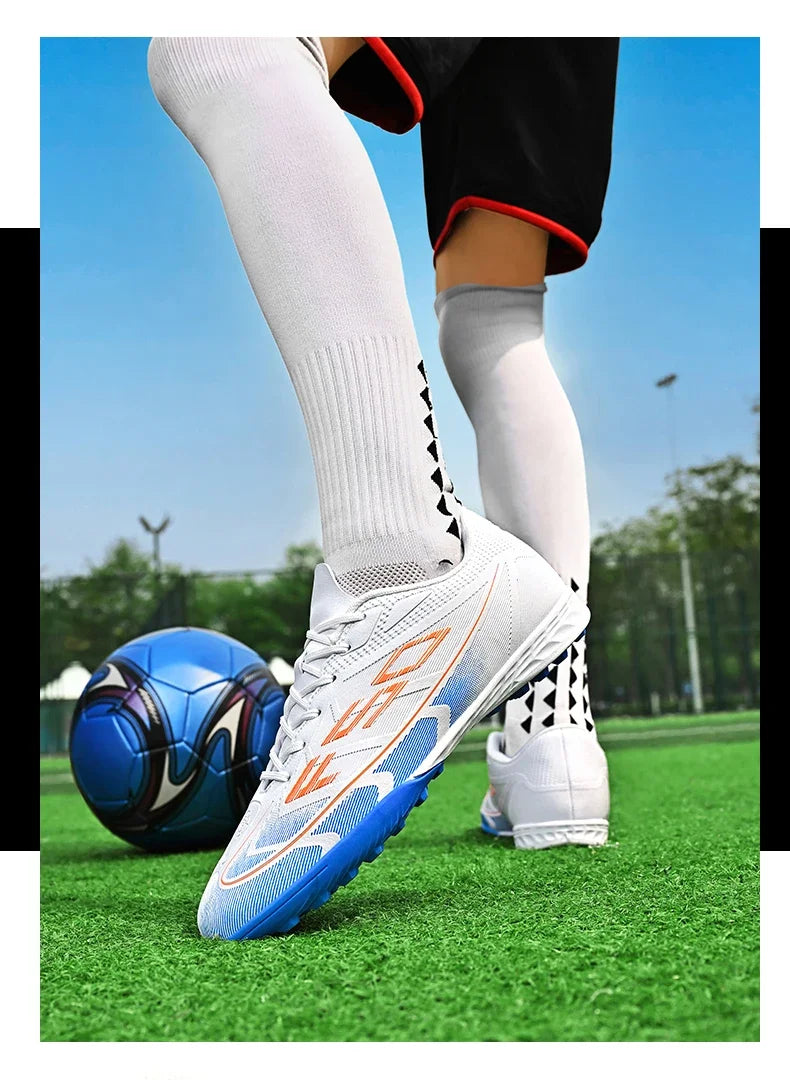 Nouvelles chaussures de football pour hommes, chaussures de sport respirantes, antidérapantes, de haute qualité, pour matchs en plein air, chaussures de football de salle, haute tige, ultralégères