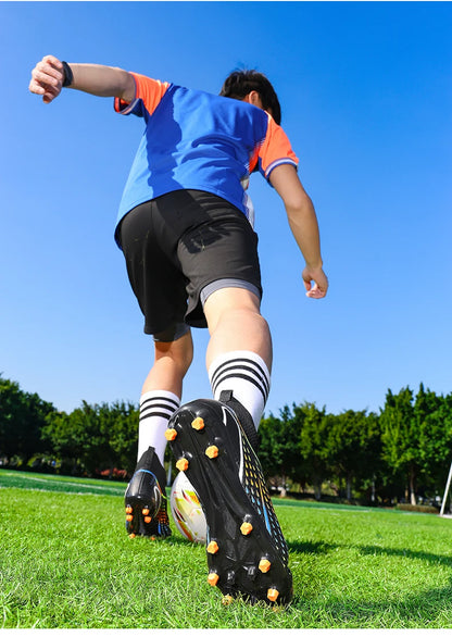Chaussures de football FG/TF pour homme, bottes de football d'entraînement en plein air, baskets pour femme, chaussures de sport ultralégères antidérapantes, crampons de football pour terrain synthétique, grande taille