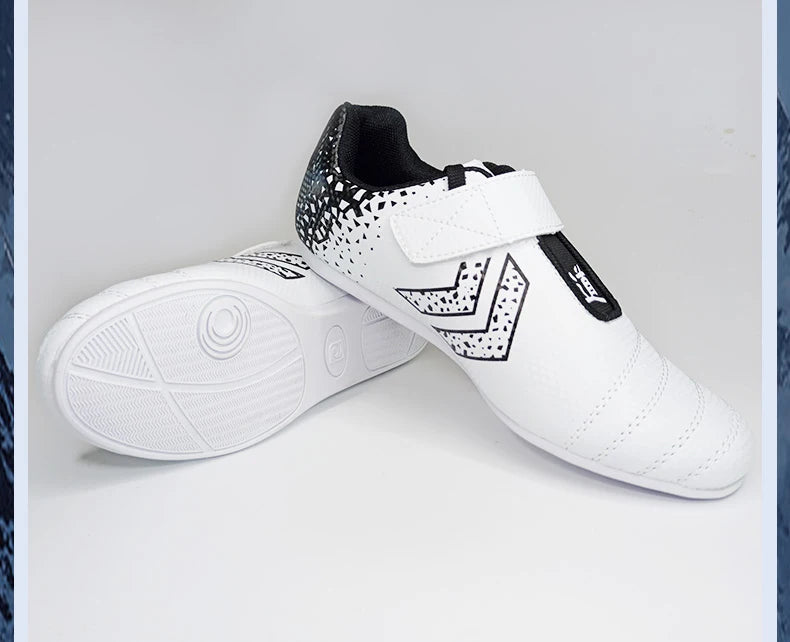Taekwondo Shoes Breathable Wear-Resistant Kickboxing Kung Fu Professional Taekwondo Martial Arts Sneaker Shoes Kids to Adult