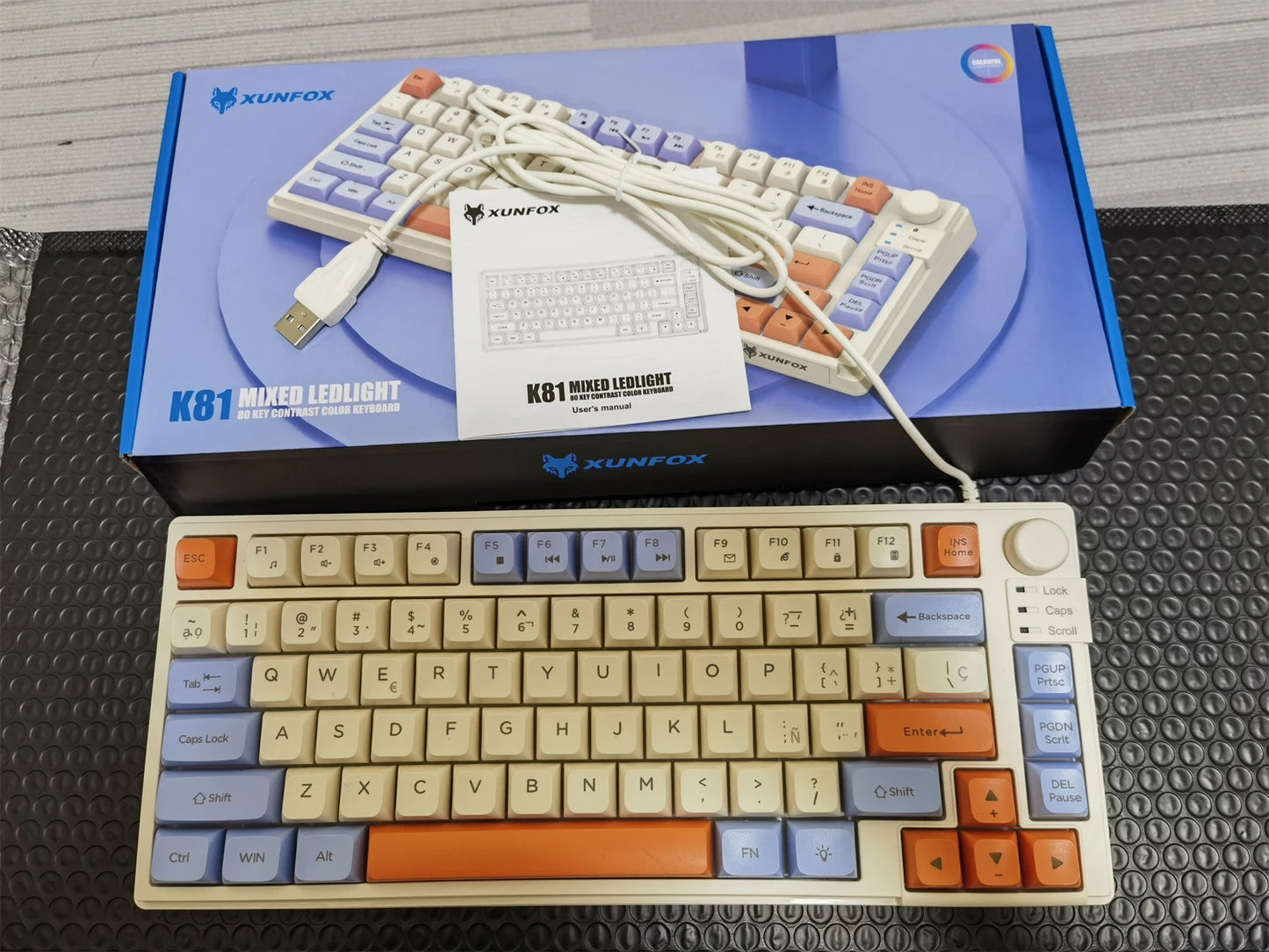 Teclado Gaming K81 com 81 Teclas, Layout 80%, Espanhol, Russo, Coreano e Árabe, USB com Fio, Luz RGB, Botão de Volume, Ergonómico