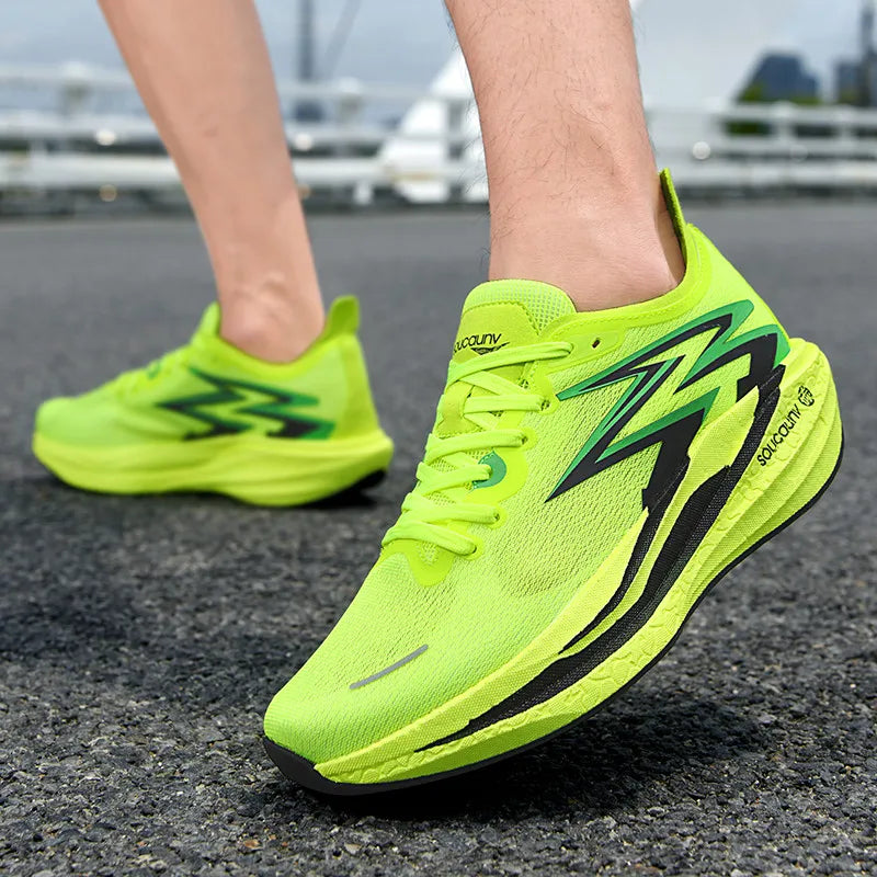 Zapatillas de running nuevas con placa de carbono para maratón, deportivas para hombre, transpirables y ligeras, zapatillas deportivas cómodas antideslizantes para mujer, estilo casual