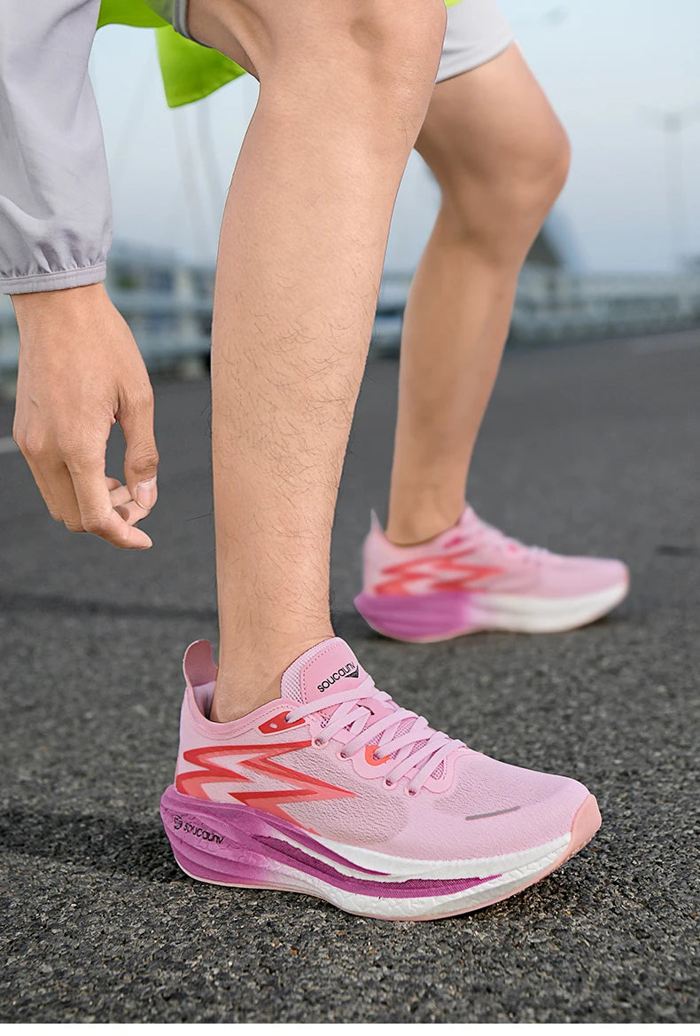 Zapatillas de running nuevas con placa de carbono para maratón, deportivas para hombre, transpirables y ligeras, zapatillas deportivas cómodas antideslizantes para mujer, estilo casual