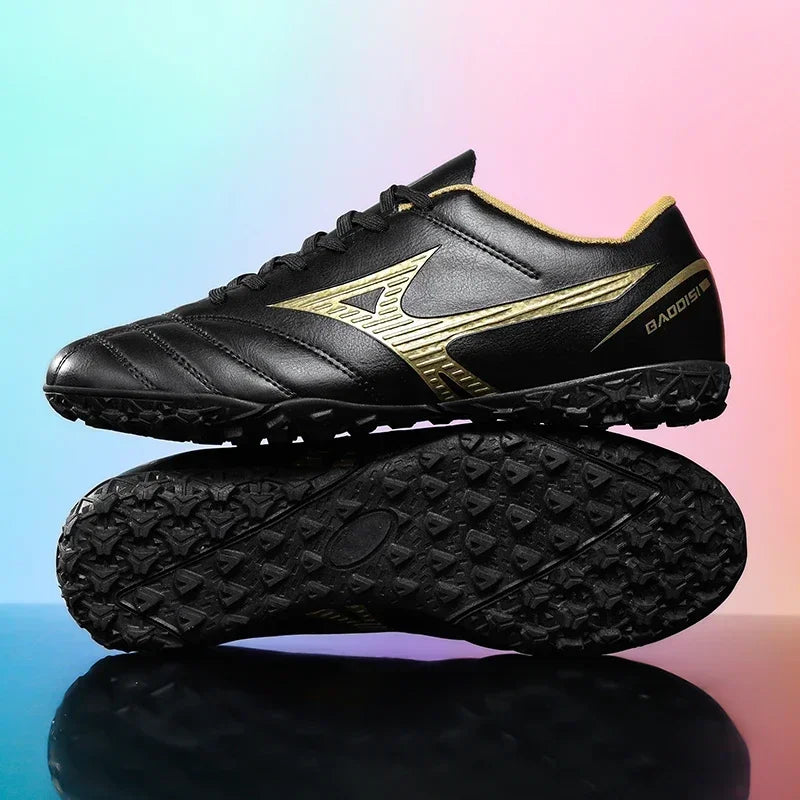 Nouvelles chaussures de football pour hommes, chaussures de football d'intérieur pour adultes, crampons de football antidérapants, crampons de sport ultralégers, crampons de futsal, entraînement sur gazon, confortables.