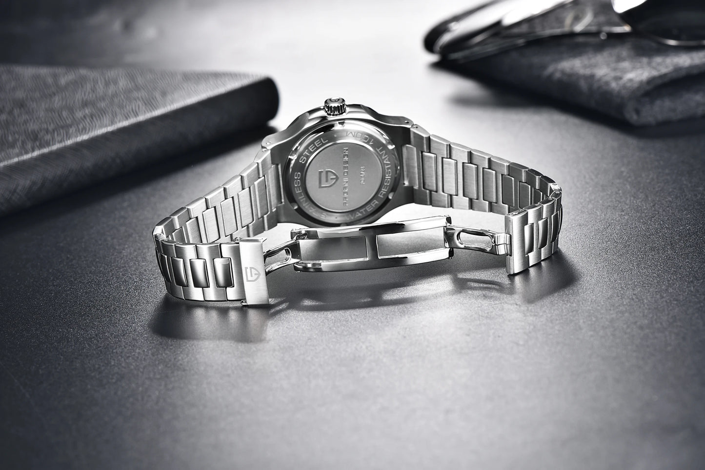 PAGANI DESIGN 2026 Neue luxuriöse Automatikuhr für Herren, mechanische Armbanduhr aus Edelstahl mit Saphirglas, 40MM, Barrel-Zifferblatt