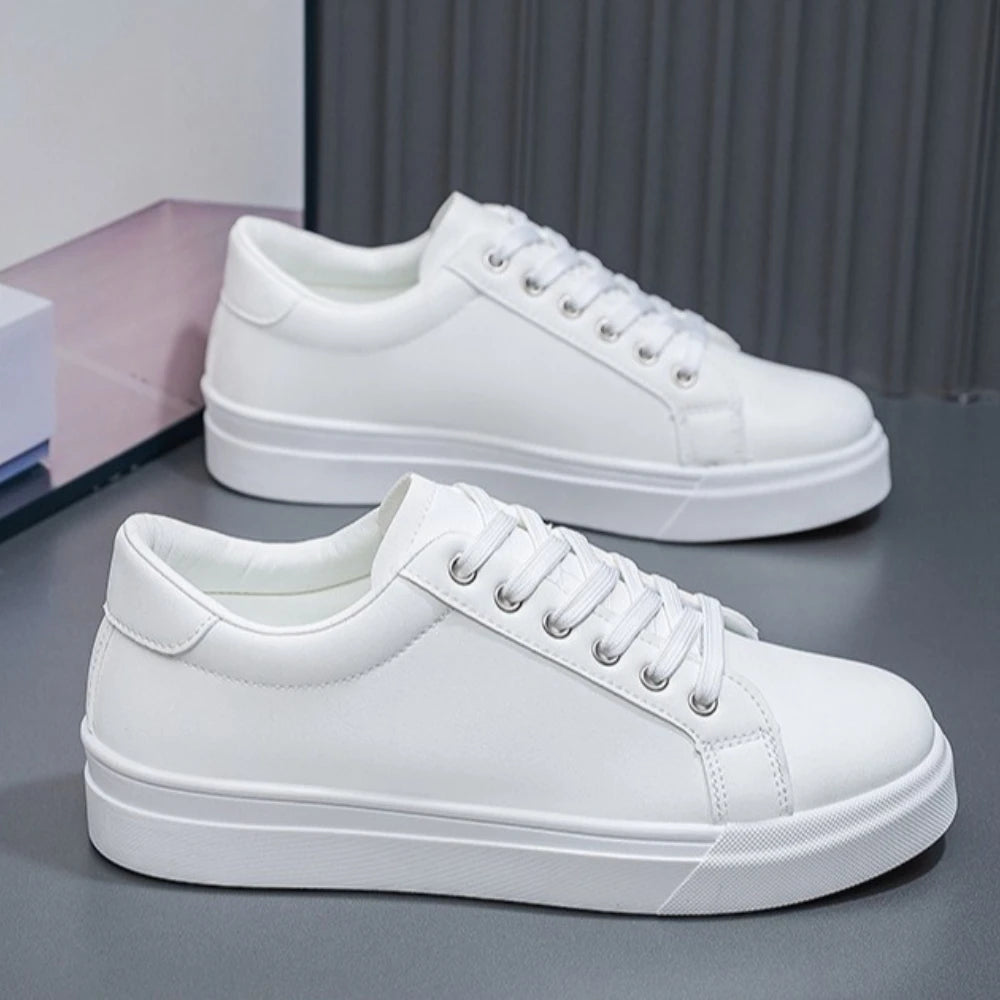 New Hot Selling Fashionable Men's Board Shoes Trendy White Shoes Student Sports Leisure Shoes Versatile Men's Shoes