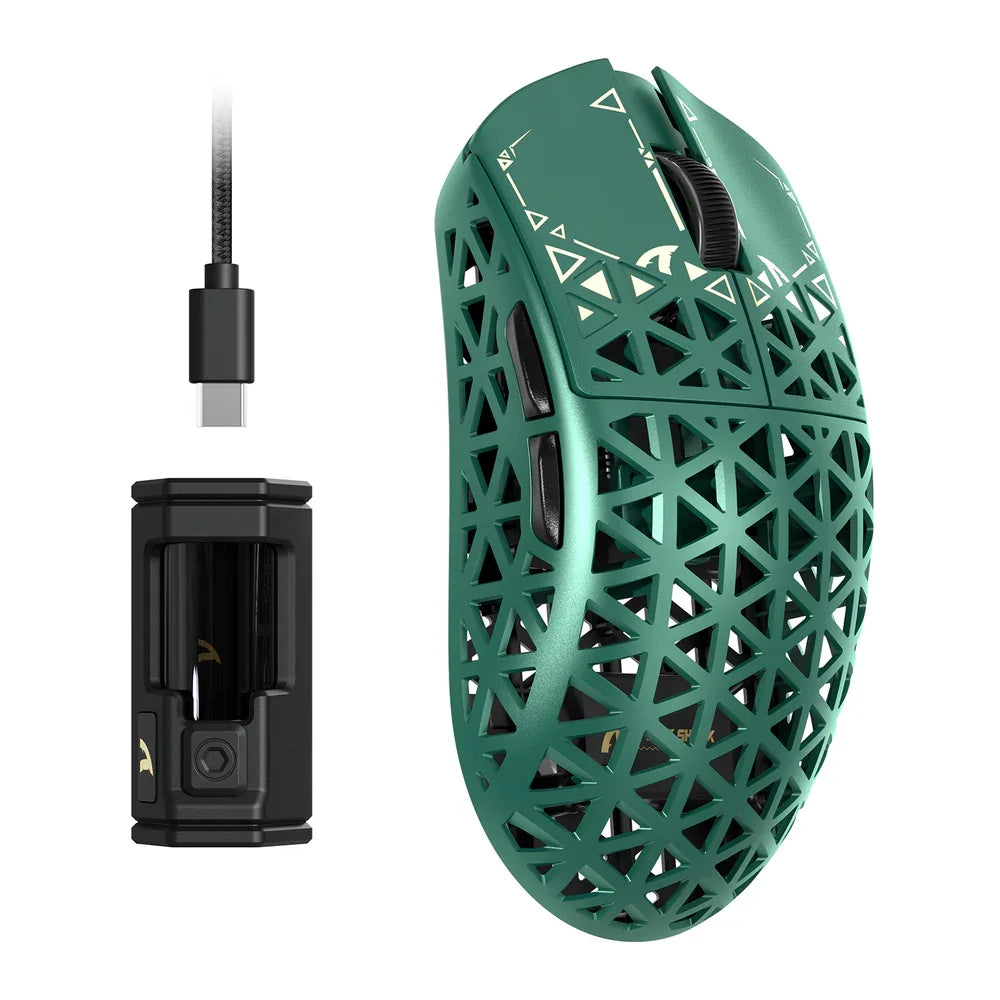 ATTACK SHARK R5 Ultra Carbon Fiber Kabellose 8K-Gaming-Maus 39g SUPERLIGHT, PixArt PAW3950MAX Gaming-Sensor, 8000Hz kabelloses Polling