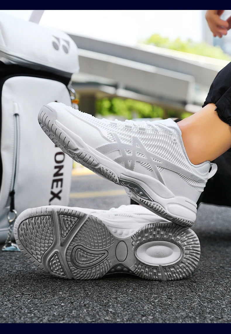 Men and Women Badminton Shoes Table Tennis Shoes for Volleyball Handball Sports Sneakers Anti-Skid Mesh Breathable Field Training