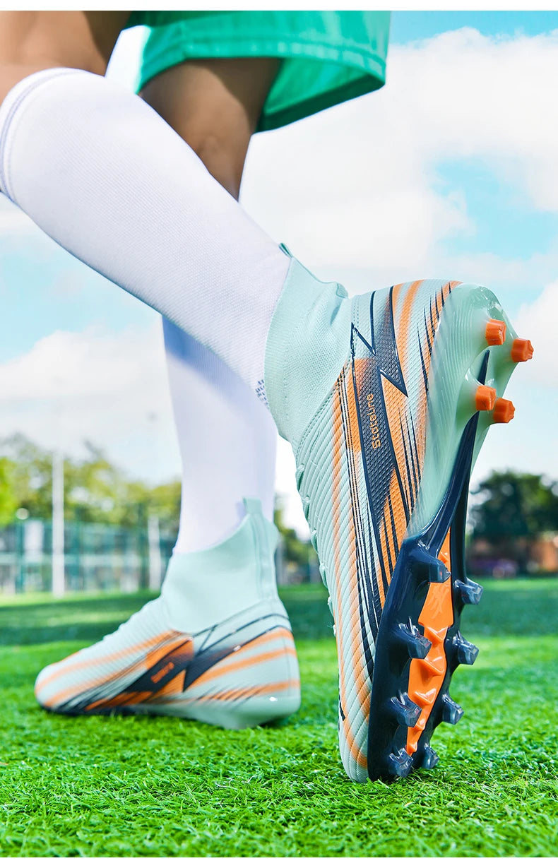 Nouvelles chaussures de football pour hommes, chaussures de match montantes, chaussures de futsal de haute qualité, chaussures de football d'intérieur antidérapantes, baskets d'extérieur, crampons pour gazon, meilleures v