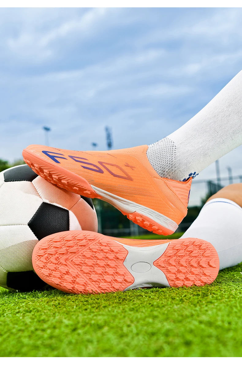 New Men's Football Boots Turf Comfortable Ultralight Soccer Shoes Non-Slip Sport FG Grass Cleats Futsal Indoor Adult Non-Slip