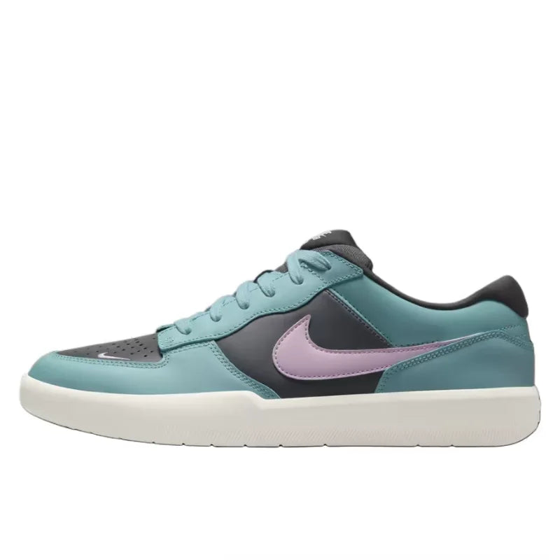Nike SB Force 58 Scarpe casual basse unisex trendy, minimaliste, comode, alla moda e resistenti DV5477-007
