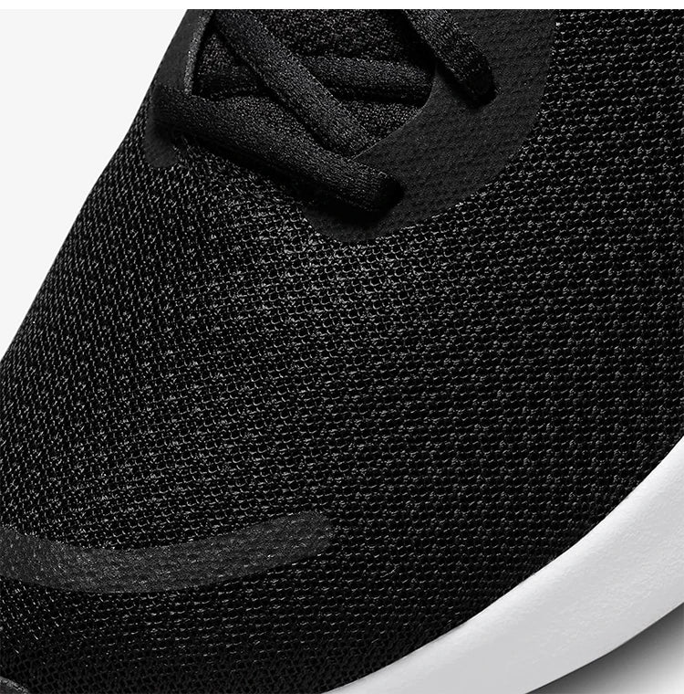 Nike Authentic Revolution 7 lette og slidstærke løbesko til mænd FB2207-001