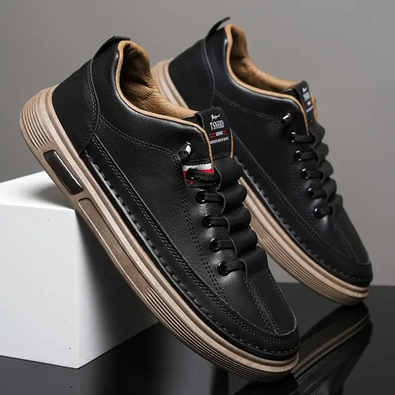 Sports and Casual Men's Shoes Skateboard Shoes Trendy Fashionable Men's Daily Casual Shoes