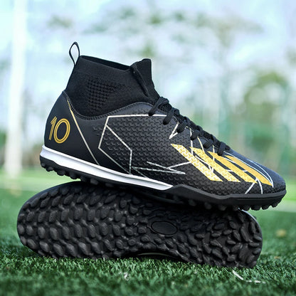 Nouvelles chaussures de football pour hommes, chaussures de sport antidérapantes ultralégères à haute cheville pour l'extérieur, chaussures de futsal antidérapantes pour l'intérieur, chaussures de football de haute qua