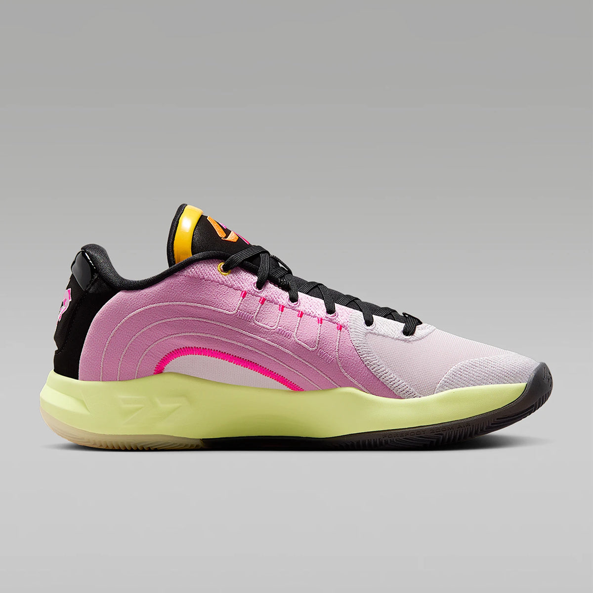 Chaussures de basketball Nike JORDAN Luka 4 PF pour hommes, modèle Dongqiqi, référence IB7904-600.