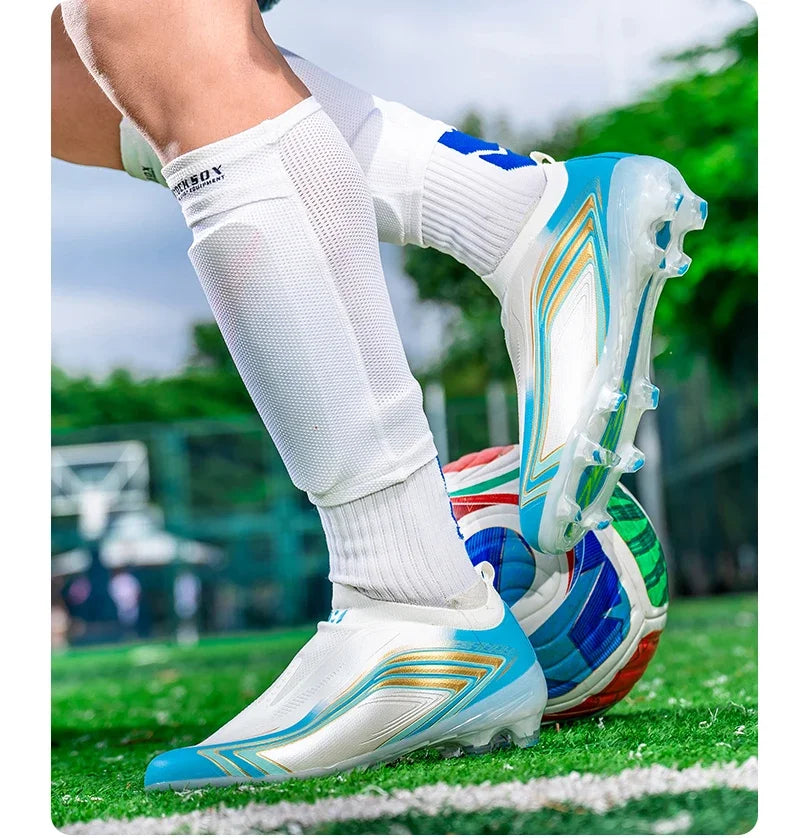 Nouvelles chaussures de football pour hommes, baskets d'entraînement de haute qualité, chaussures de soccer, crampons pour terrain en herbe, futsal, matchs en salle, antidérapantes, best-seller, pour l'extérieur