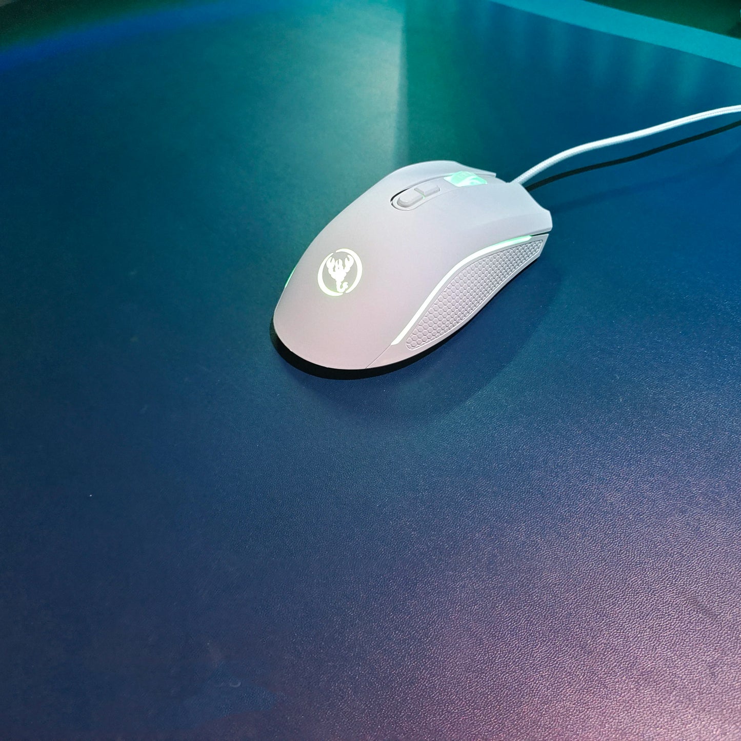 Escolha popular HXSJ A869 rato gaming com fio ótico ergonómico RGB em ABS, ajuste de resolução em 4 níveis para portátil e PC