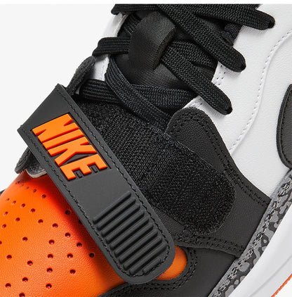 Nike Genuine Jordan Men's Cushioned Air Basketball Shoes CD7069-118