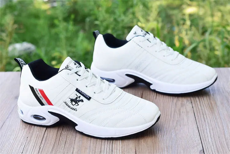 Baskets en cuir pour hommes chaussures polyvalentes décontractées chaussures de course antidérapantes en plein air chaussures de planche pour hommes de mode Zapatos Homme