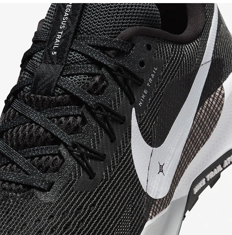 Nike Official Women's Pegasus Trail 5 Off-Road Lace-Up Running Shoes DV3865-001
