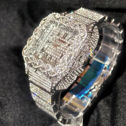 Shine Luxury Hip-Hop Diamond Watch with Emeralds for Men Replica Czech Stone Inlaid Waterproof Gold Watch שעוני יוקרה