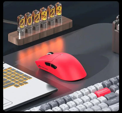 Rato Gaming Sem Fios Ultraligeiro ATTACK SHARK X11SE, vida útil de 20 milhões de ciclos, PAW3311 Gaming, 22KDPI, 400IPS, 40G, 1KHz, 65 horas, 30mAH