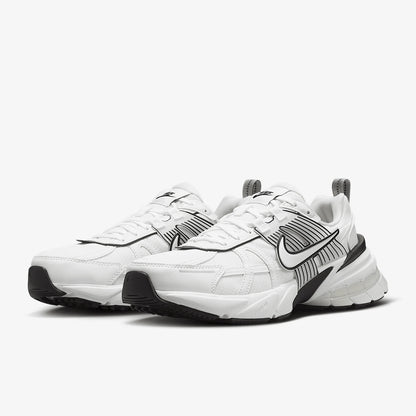 Nike Original V2K RUN Damen – robuste, leichte Retro-Low-Top-Dad-Schuhe HF5342-100