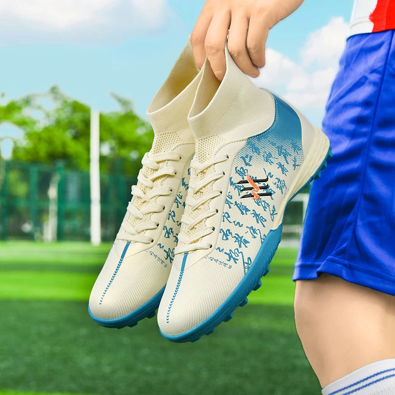 Nouvelles bottes de Football hommes chaussures de Football crampons chaussure de Football professionnelle hauts pointes antidérapantes pour grands garçons large baskets d'entraînement