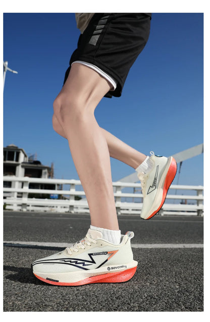 Running Shoes Speciality Men Marathon Sports Carbon Board Breathable Ultralight Women Comfy Athletic Cushion Stability Sneakers