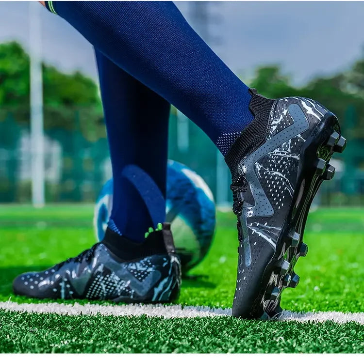 Oversized Football Boots For Youth & Children, Comfy Flexible Design, Stable Anti-slip Performance For Outdoor Field Sports