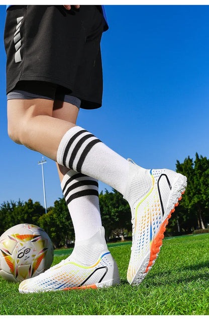 Chaussures de football FG/TF pour homme, bottes de football d'entraînement en plein air, baskets pour femme, chaussures de sport ultralégères antidérapantes, crampons de football pour terrain synthétique, grande taille