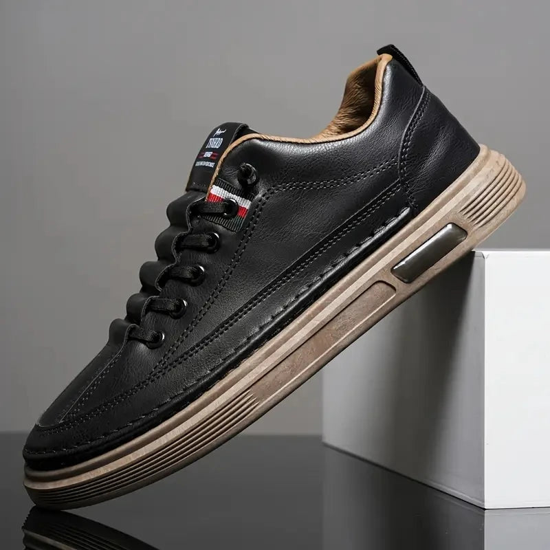 Sports and Casual Men's Shoes Skateboard Shoes Trendy Fashionable Men's Daily Casual Shoes