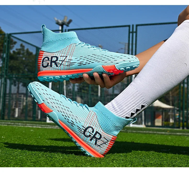 Nouvelles chaussures de football pour hommes, crampons pour terrain en herbe, baskets, chaussures de football de haute qualité, antidérapantes, montantes, pour futsal, matchs en salle, best-seller FG/TF