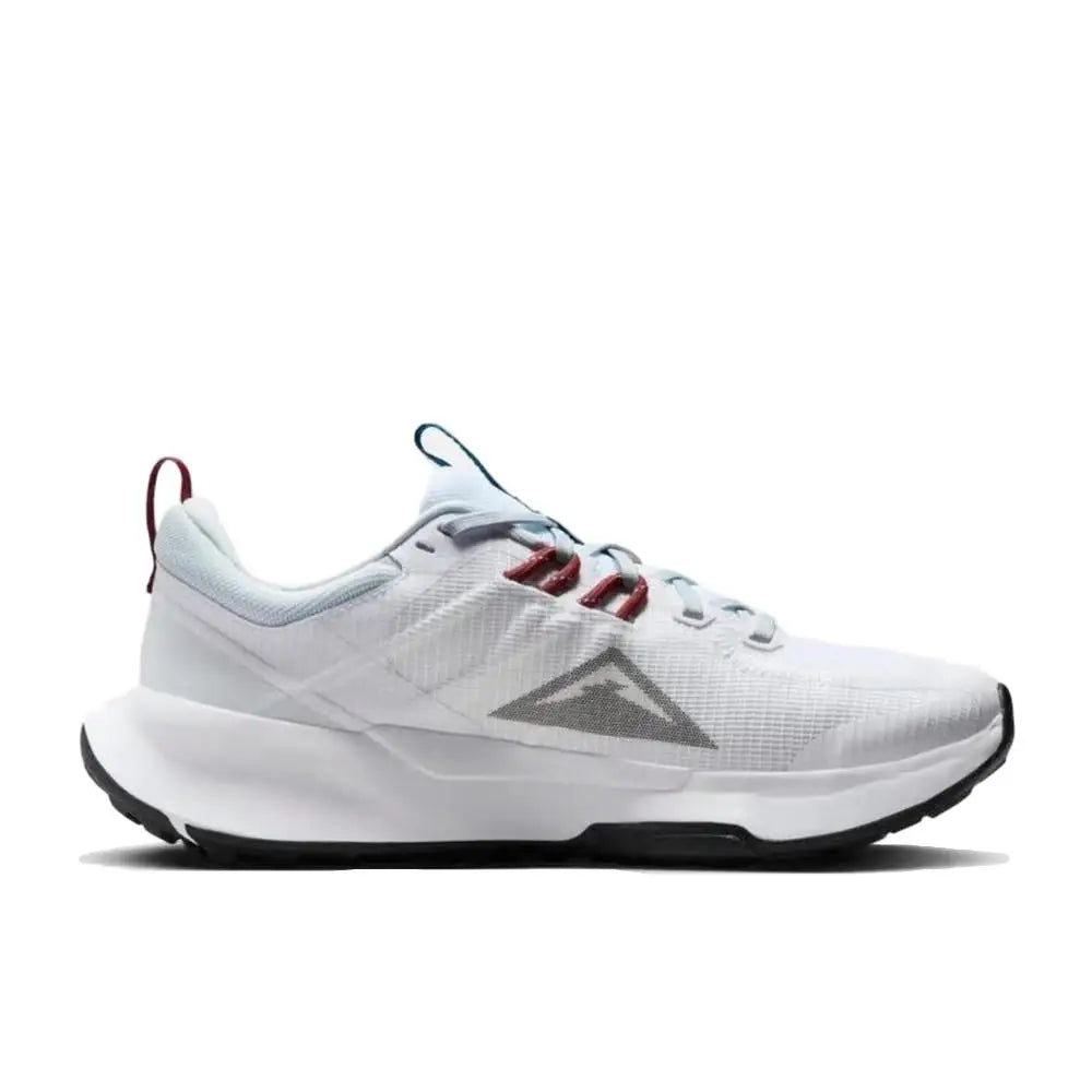 Nike Juniper Trail 2: Stylové, pohodlné, lehké a odolné nízké běžecké boty pro ženy – bílé DM0821-104