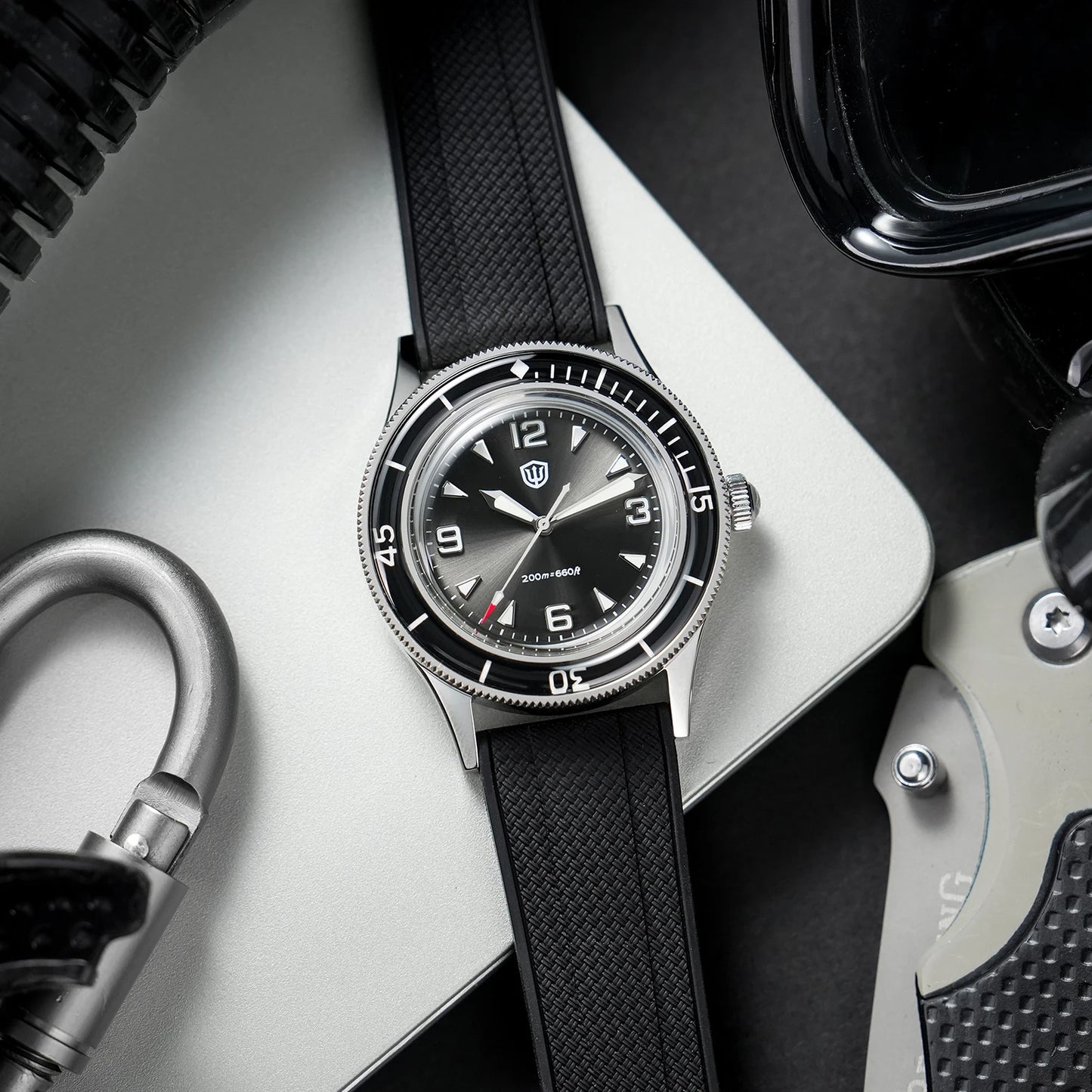 Watchdives WD50Q 38mm Watch Stainless Stee VH31 Sweep Seconds Quartz Movement Men Watches Bubble Sapphire Luminous Waterproof