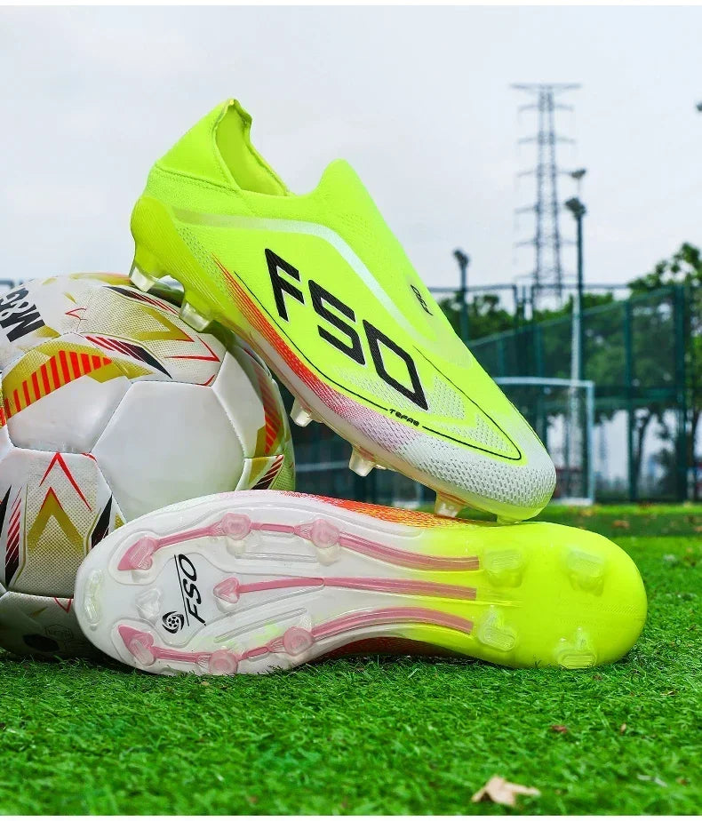 Neue Fußballschuhe für Herren, Bestseller-Rasenschuhe, hochwertige Outdoor-Fußballschuhe für Spiele, rutschfeste Jungen-Sneaker, High-Top, leicht
