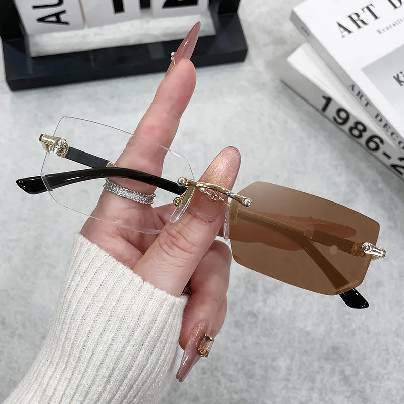 Fashion Rimless Rectangle Sunglasses Popular Women Men Shades Small Square Sun Glasses For Female Male Summer Traveling
