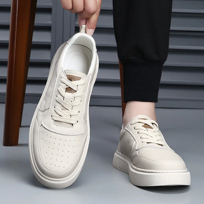 Sapatilhas DIMANYU para homem em pele genuína, novas para o verão de 2026, sapatos casuais para homem com plataforma, atacadores, estilo simples e moderno, respiráveis
