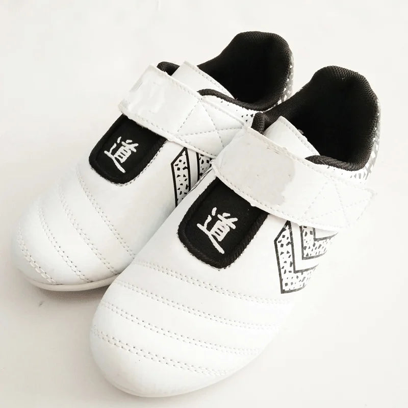 Taekwondo Shoes Breathable Wear-Resistant Kickboxing Kung Fu Professional Taekwondo Martial Arts Sneaker Shoes Kids to Adult