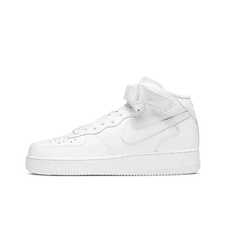 Nike Air Force 1 Mid -unisex-lenkkarit – klassinen muotoilu, pehmustettu nilkkatuki monipuoliseen vapaa-ajan käyttöön CW2289-111
