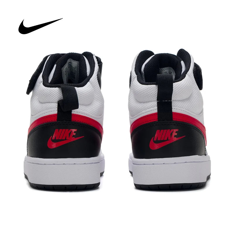 Sneakers casual outdoor alte Nike Court Borough Mid 2 unisex junior con cinturino in velcro CD7782-110