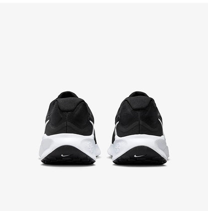 Nike Authentic Revolution 7 lette og slidstærke løbesko til mænd FB2207-001