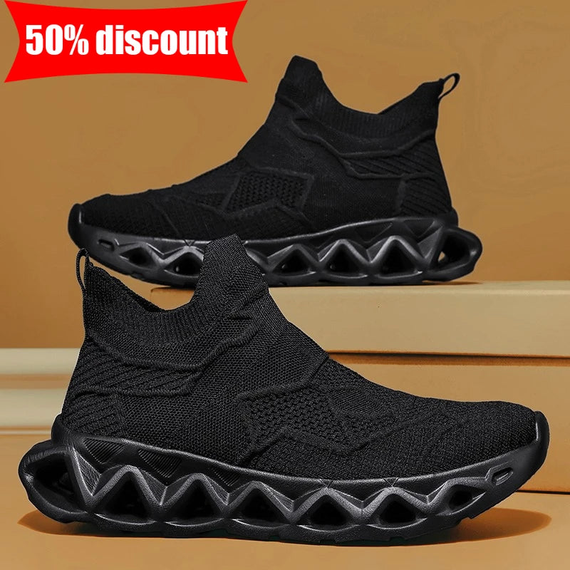 Men's Sports Shoes Ultralight Fashion Slip-On Daily Walking Outdoor Jogging Shoes Breathable Mesh Comfortable Casual Shoes for Men
