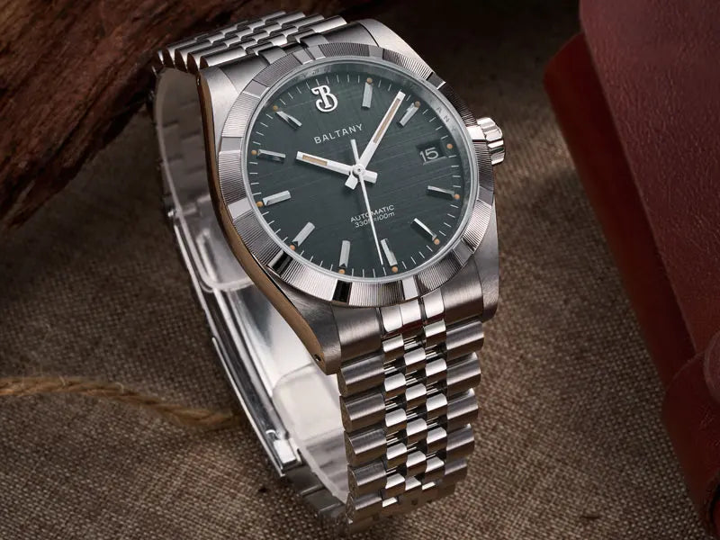 Baltany S4102 Business Men's Automatic Mechanical Wristwatch 36mm Linen Dial Engine Turned Bezel NH35 Luxury Dress Watch