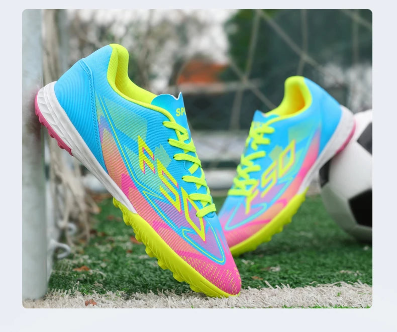 New Men Soccer Shoes Unisex Sneakers Hot Sale Football Boots Professional High-quality Futsal Ultralight Women TF/FG Cleats
